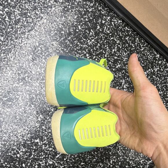 Nike Kobe 9 EM Easter Green Yellow Men\'s Athletic Sneakers 646701-300 2014